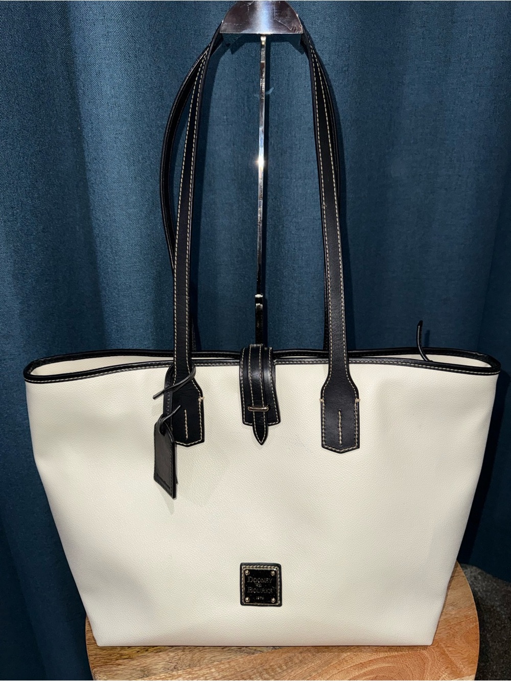 Dooney & Bourke Monza Large Cindy Tote / fits a laptop!